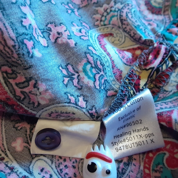 HEALING HANDS GREY/PAISLEY MULTI COLOR SMOCKED SCRUB TOP COTTON #5011X WMS 3XL - Picture 9 of 10